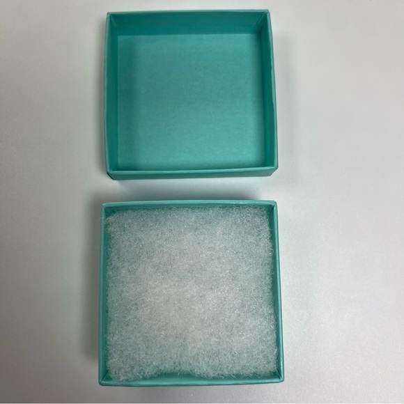 TIFFANY & CO.‎ Empty Jewelry Box With Original Padding Early 2000s Tiffan… - Picture 10 of 10